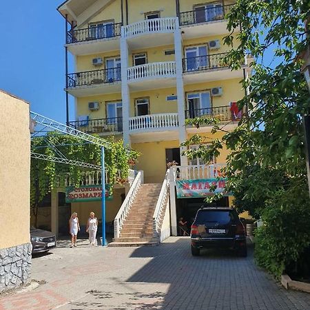 Ахра Hotel Gagra Ngoại thất bức ảnh