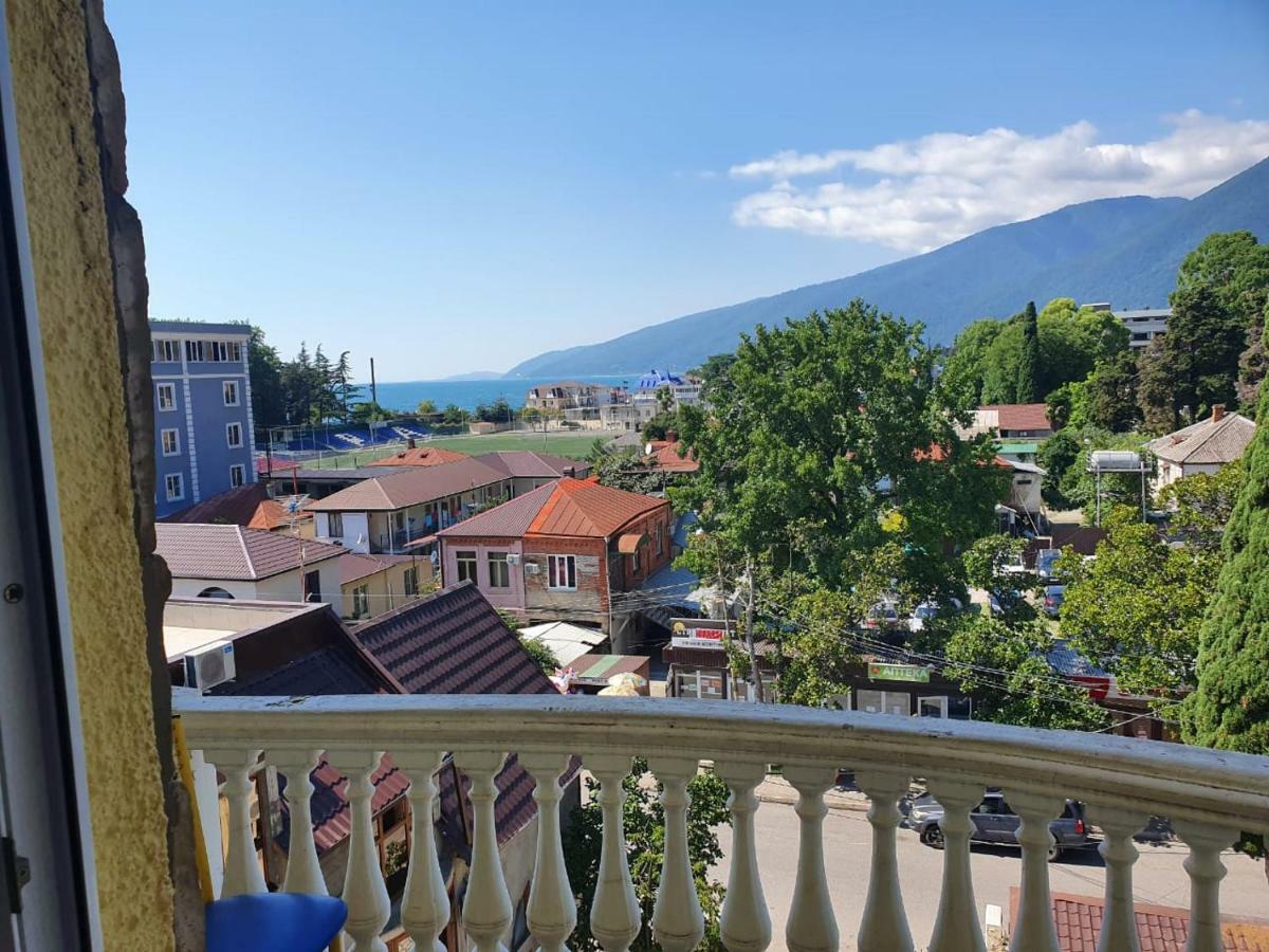 Ахра Hotel Gagra Ngoại thất bức ảnh